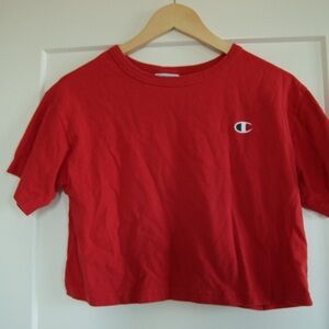 Cropped Vintage Champion Classic Red Tee